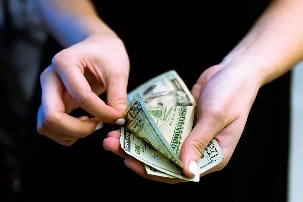 How Exchange Rates Affect Forex Trading and Investments illustration