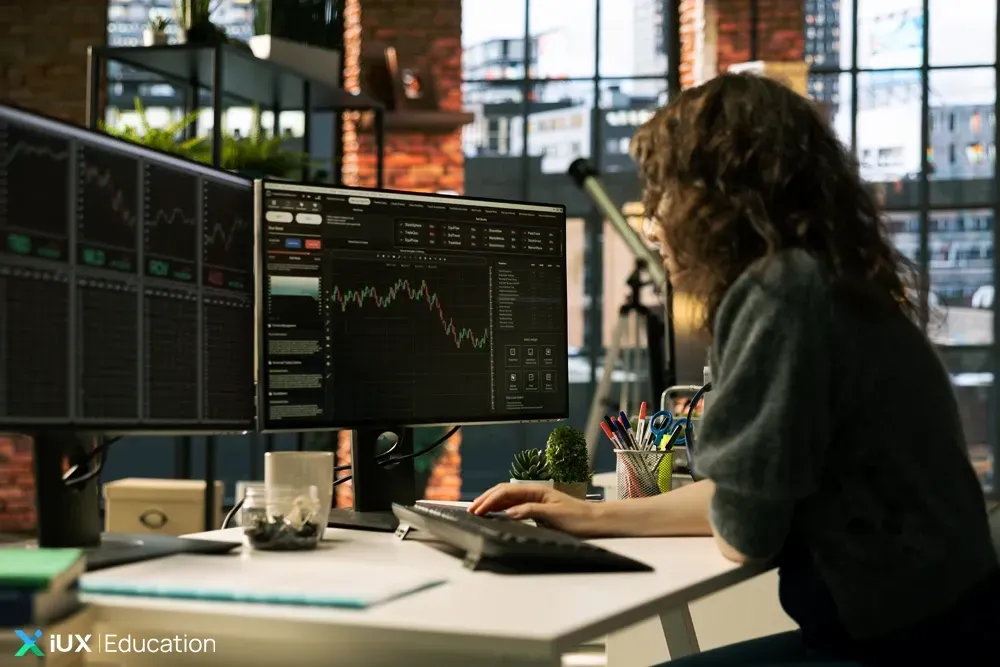 Which Stock Trading Strategy Suits You? illustration