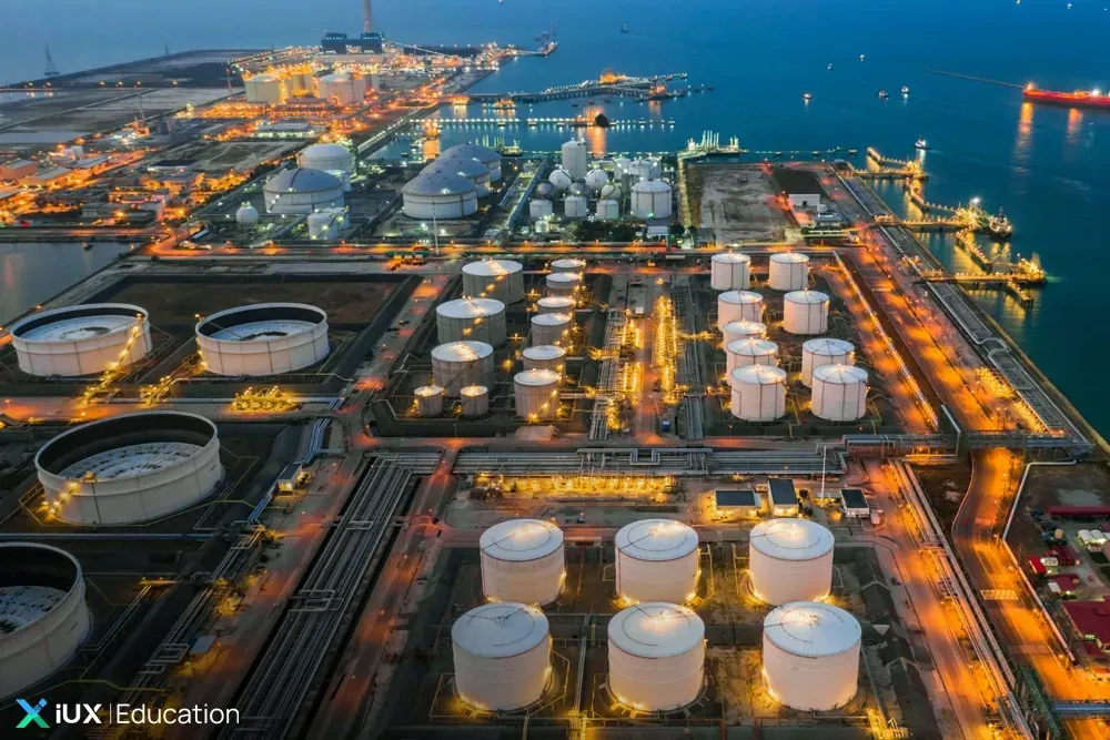 Soaring Oil Prices: How Sanctions on Iran and Russia are Shaping the Energy Market illustration