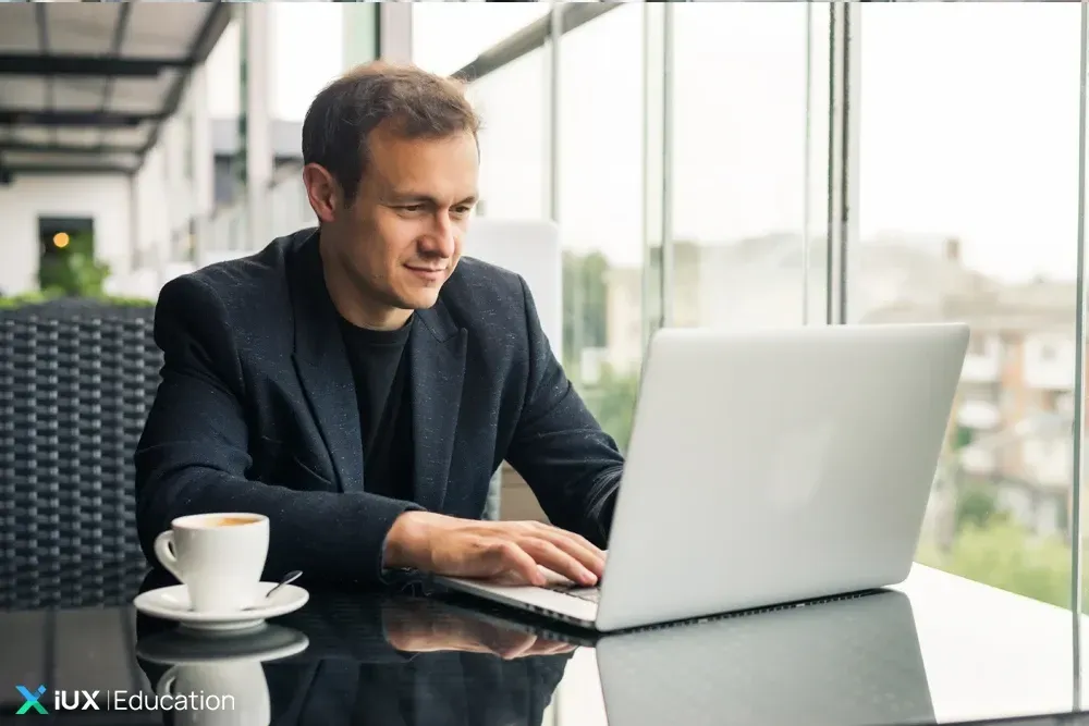 What Investors Should Know Before Starting Copy Trading to Earn Real Profits illustration