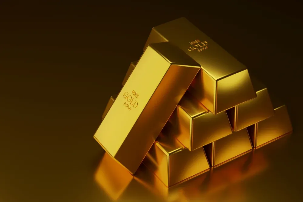 How Do Gold, Oil, and Steel Prices Change in Different Economic Conditions? illustration