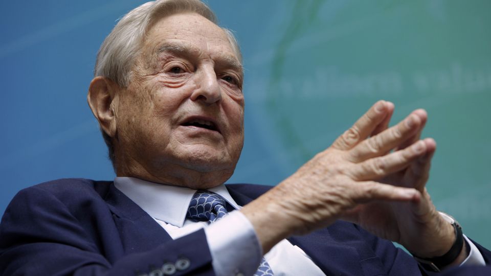 How George Soros Made $1 Billion in a Single Day Using Leverage illustration