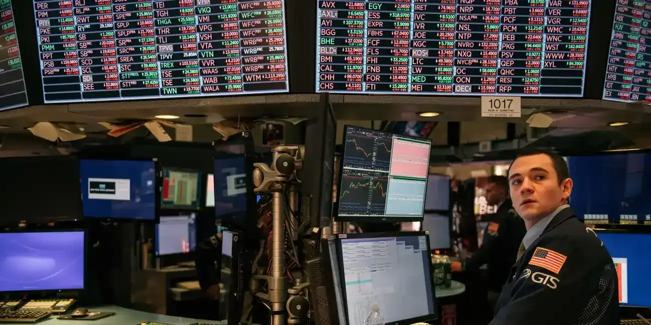 Comparing U.S. vs. European Stock Indices: What Every Investor Should Know illustration