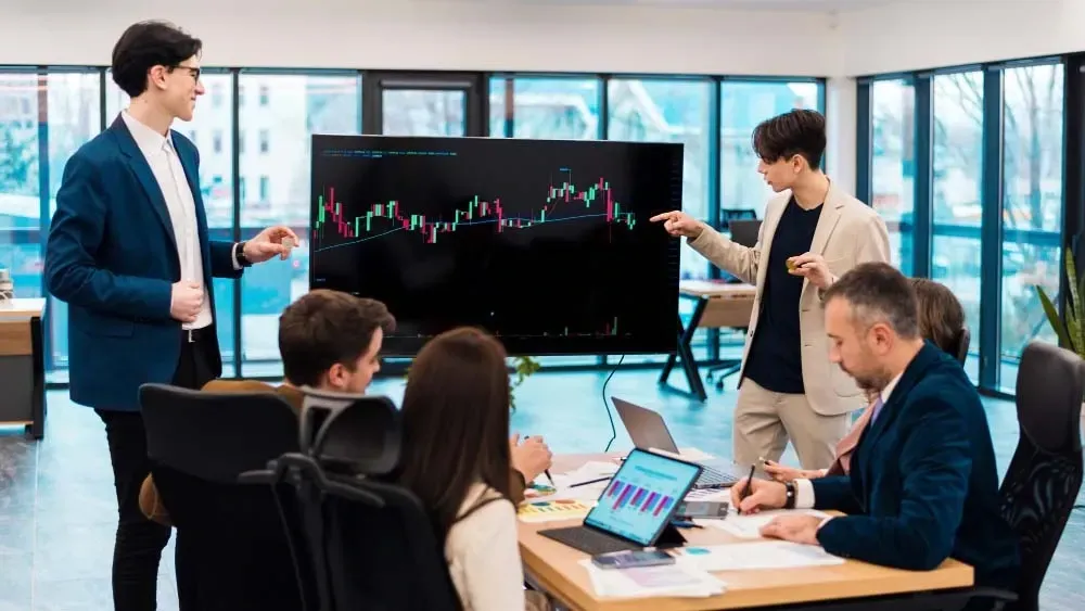 Market Maker vs. ECN Broker: Which One Is Right for You? illustration